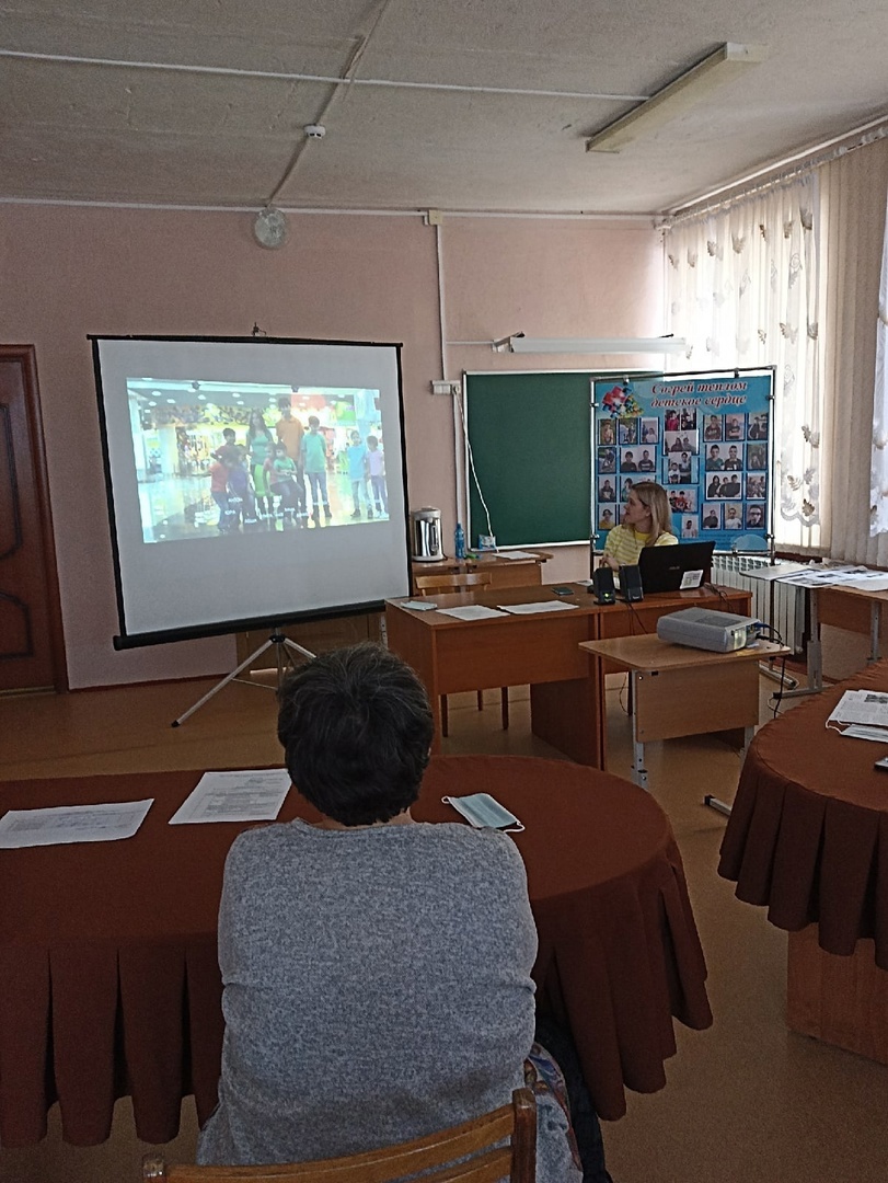 ЗАНЯТИЯ ПРОДОЛЖАЮТСЯ